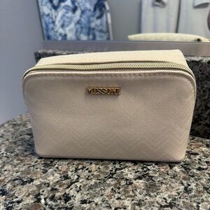 Missoni Delta One toiletry kit - unopened!